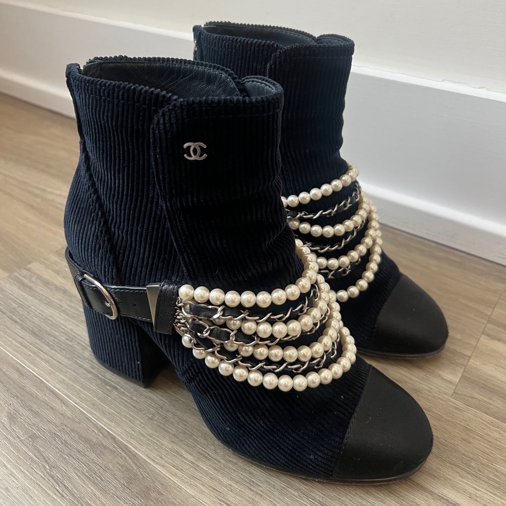 CHANEL Black Corduroy Ankle Boots with Pearl Chains